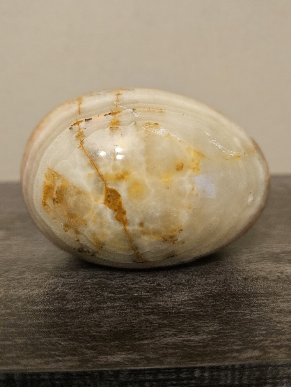 Polished Stone EgVintage Polished Banded Onyx Marble Decorative Egg Paperweight